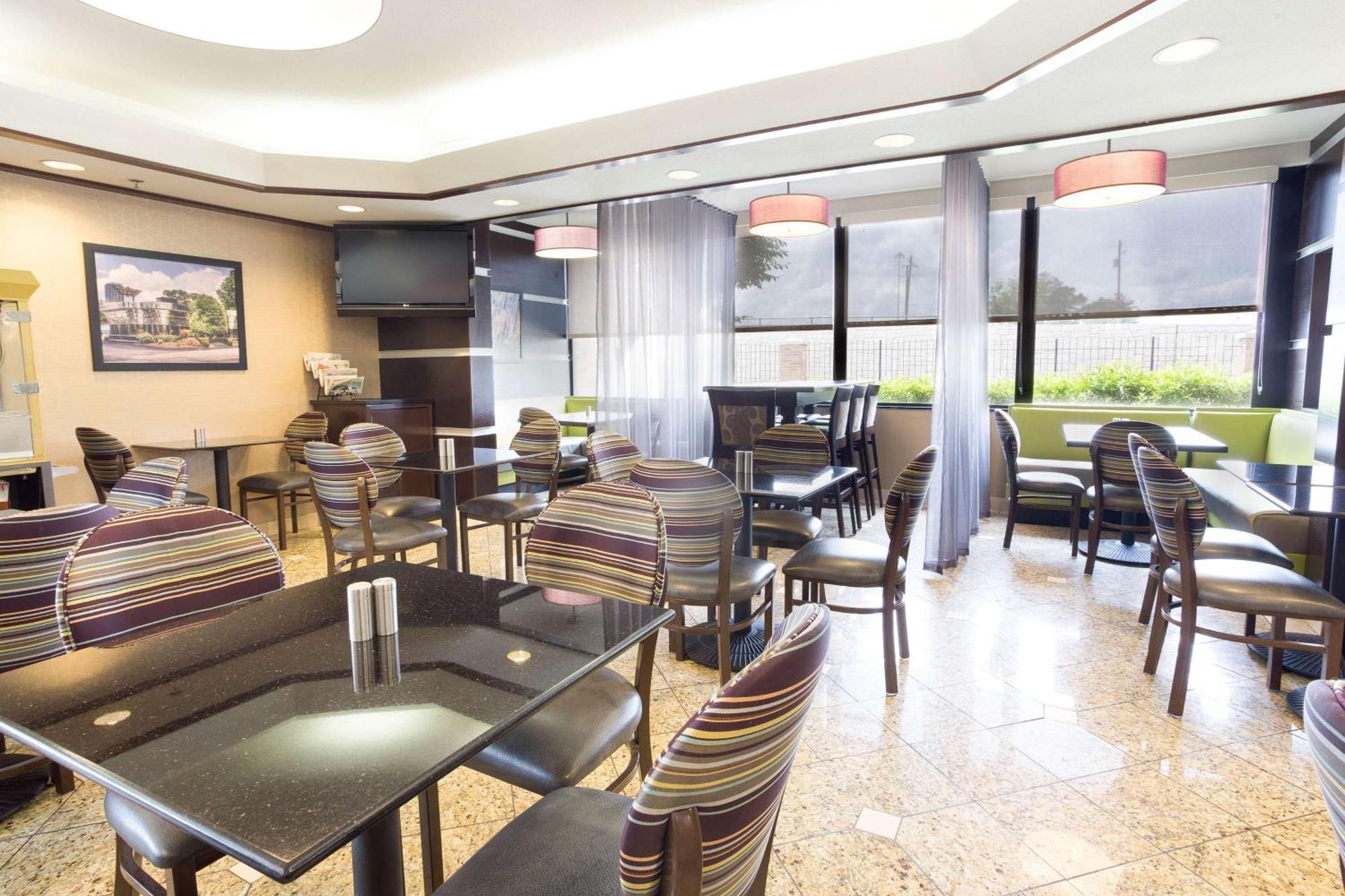Drury Inn & Suites Atlanta Morrow Kültér fotó